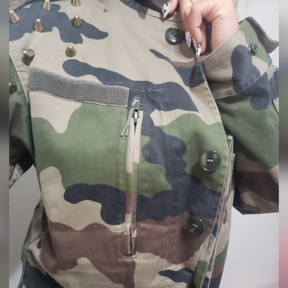 Women's Spiked Camouflage Military Jacket, Size M - Picture 11 of 17